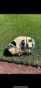 Custom Glove
